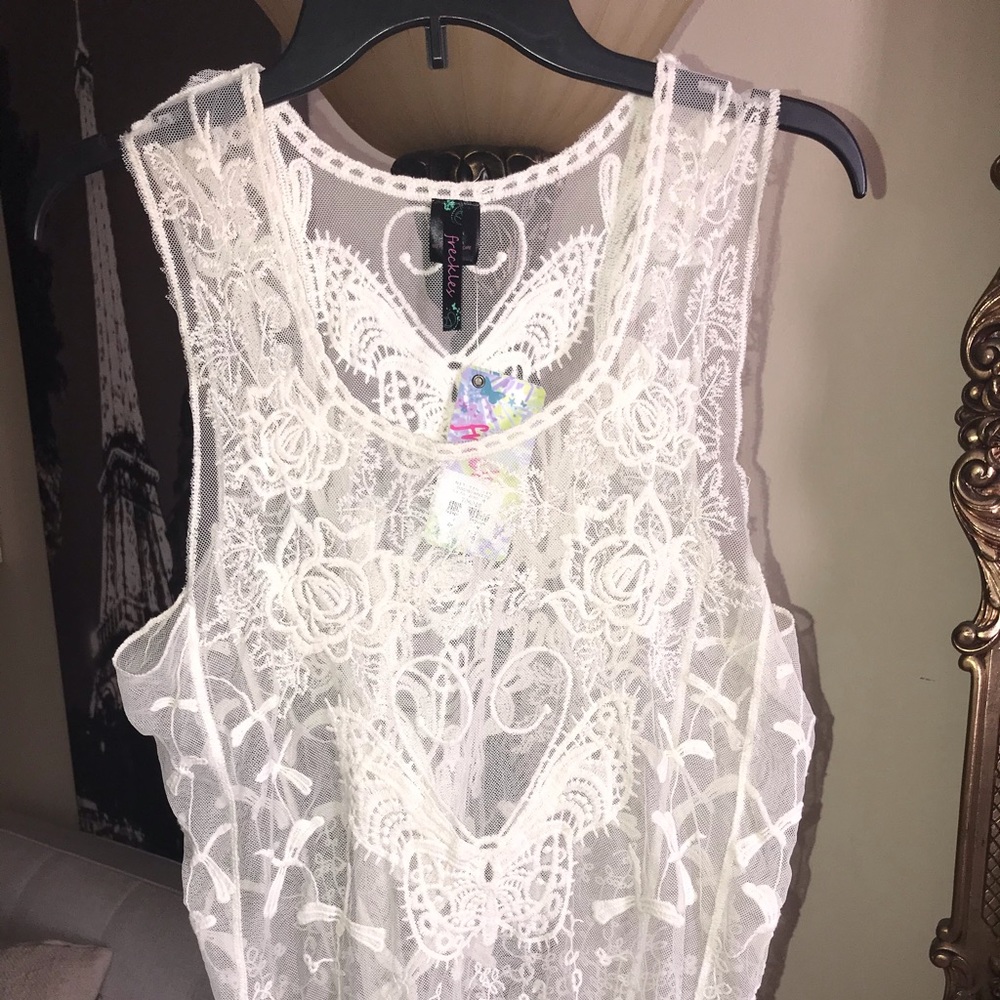 Freckles women’s top